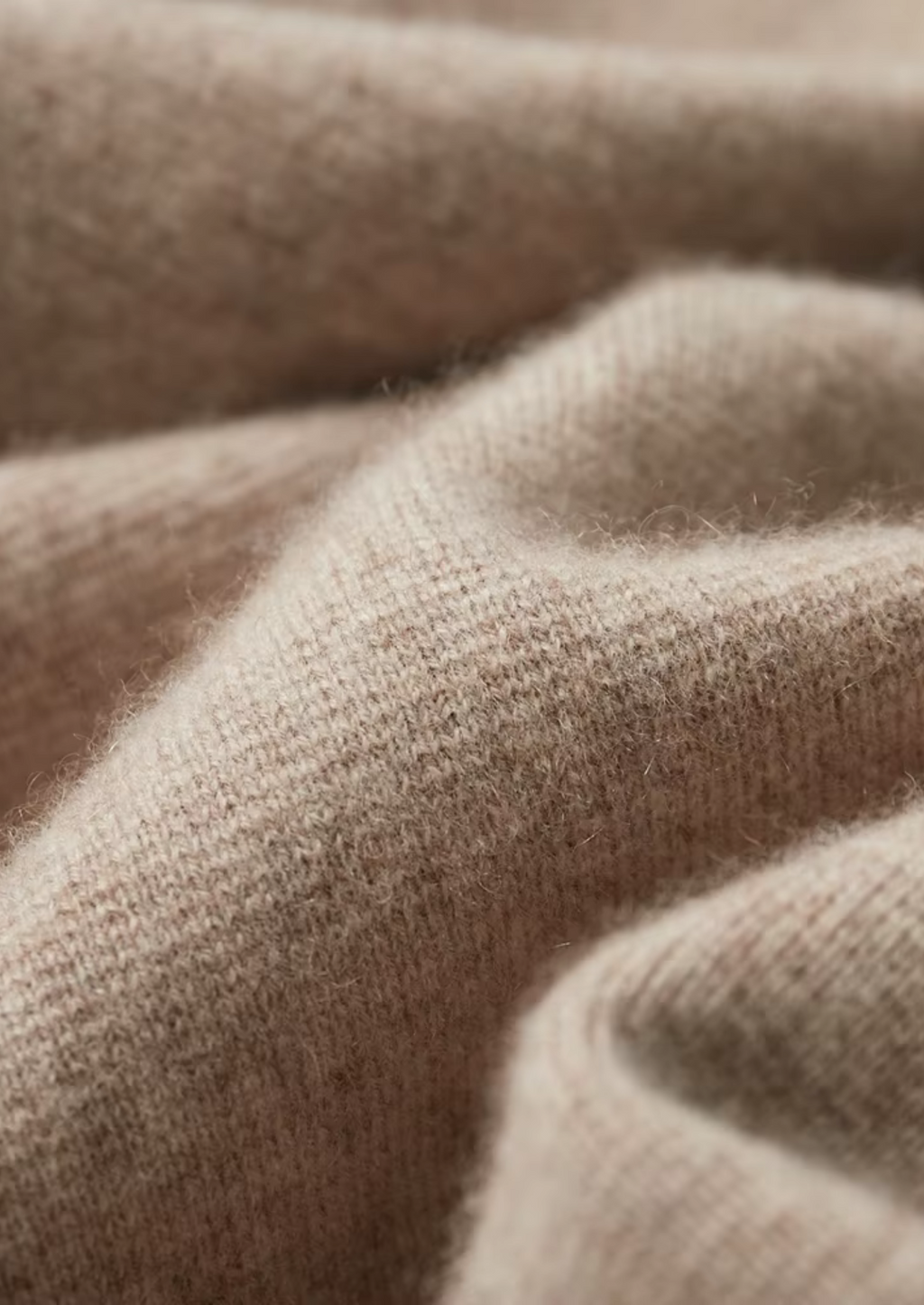 Merino Heritage Cardigan – Elegancia de Lana Pura