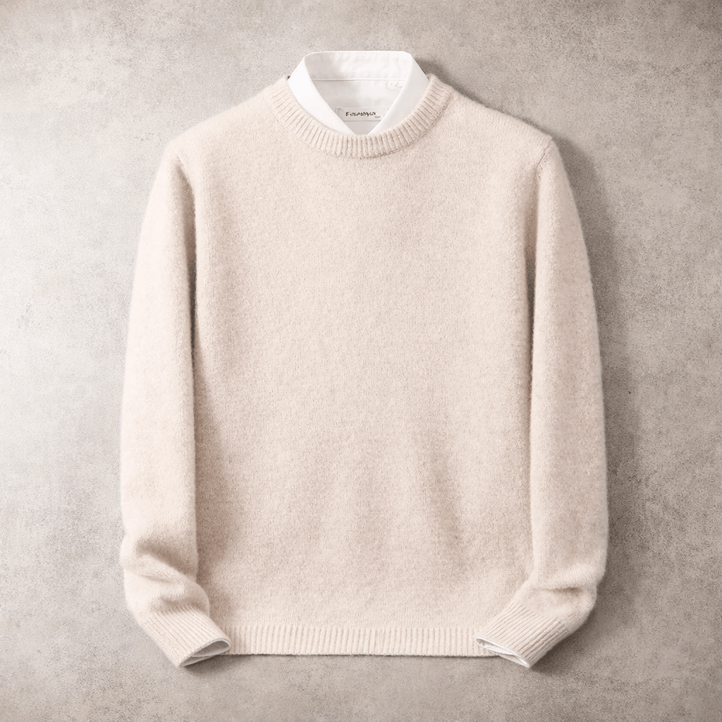 Men's crew-neck knit sweater
