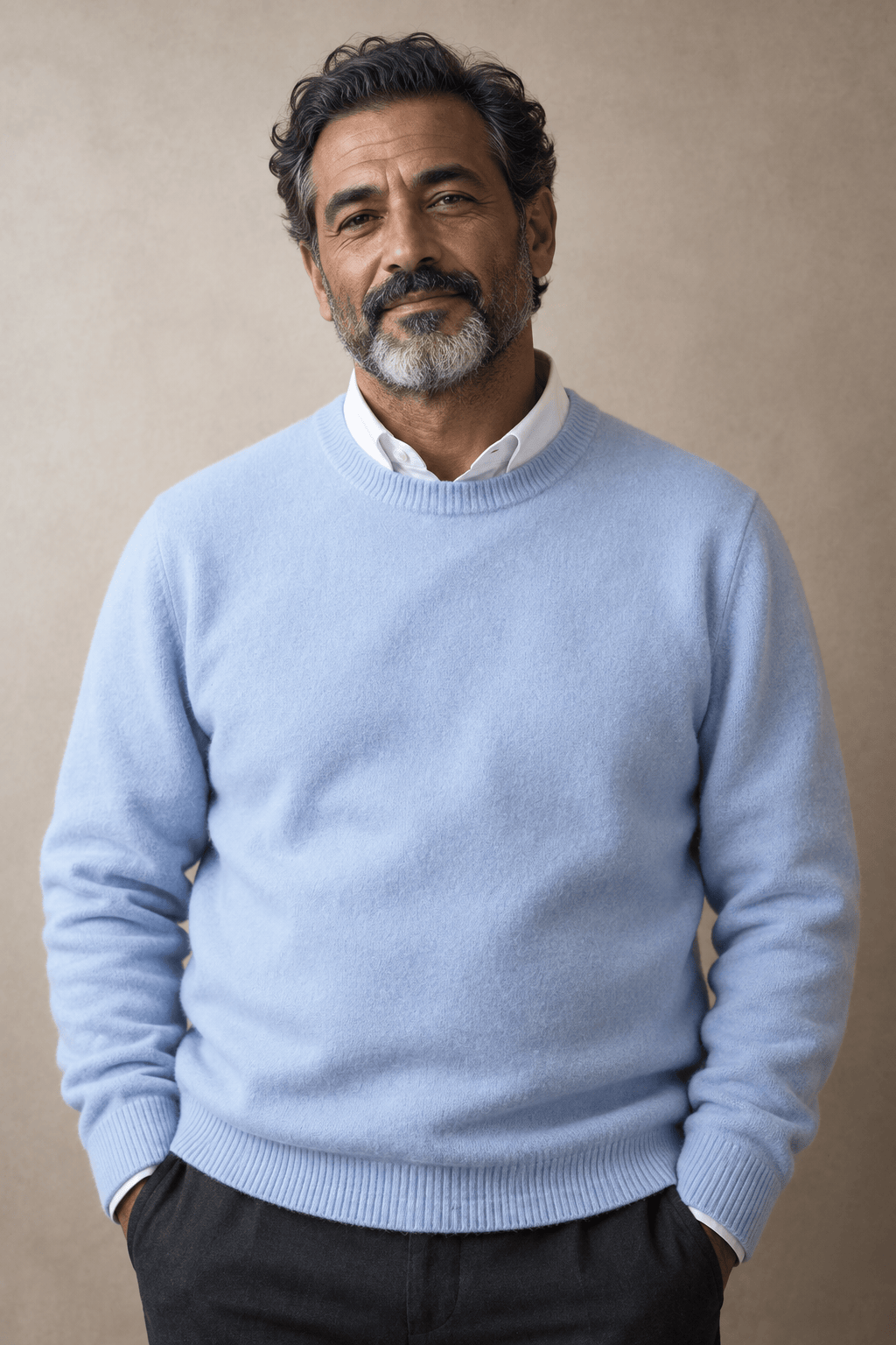 Men's crew-neck knit sweater