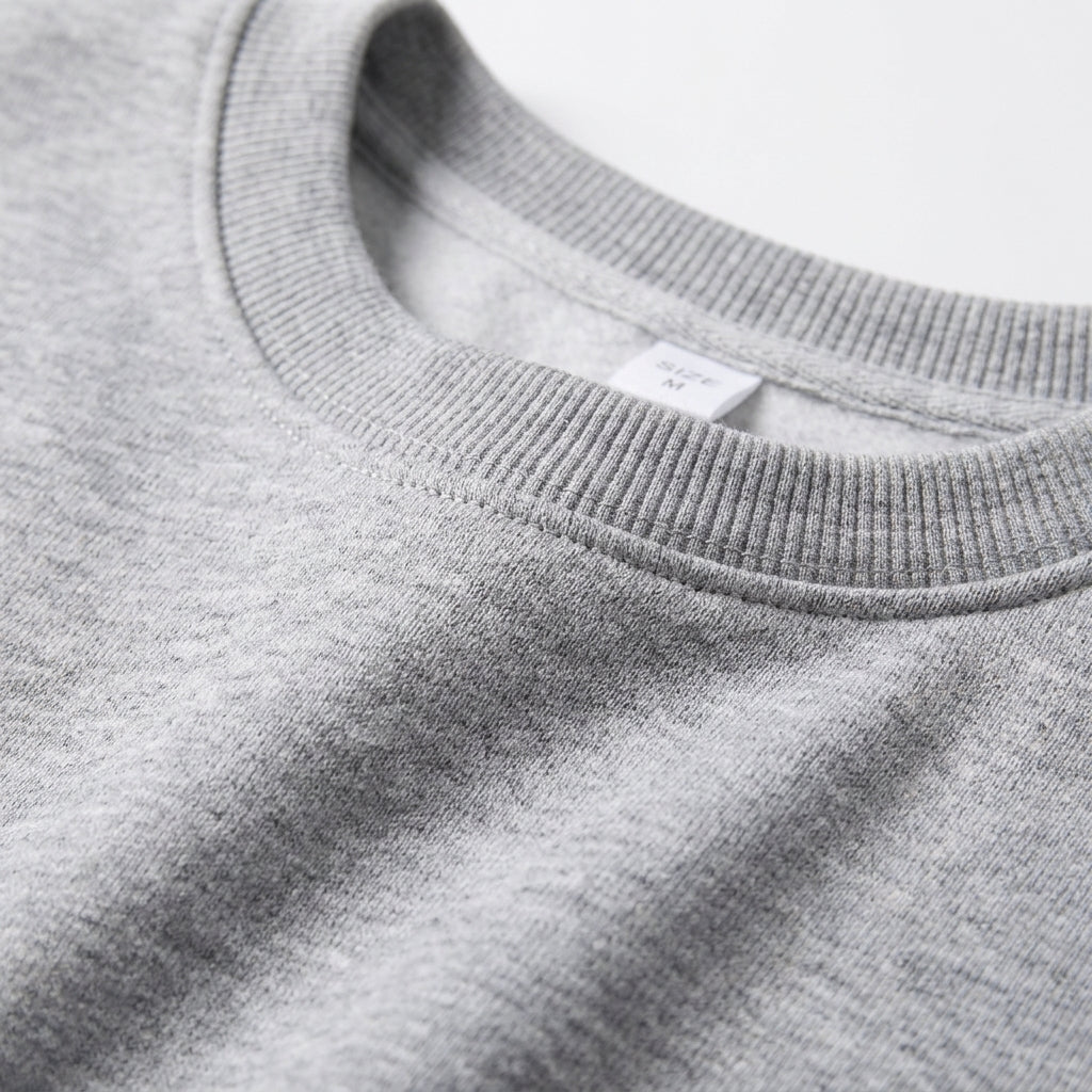 Sudadera básica de cuello redondo