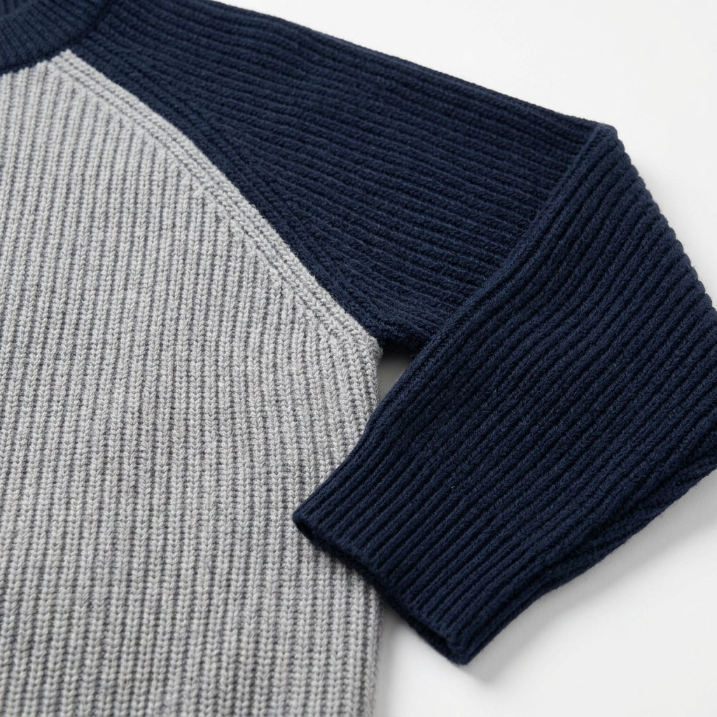Retro-style crew-neck knit sweater