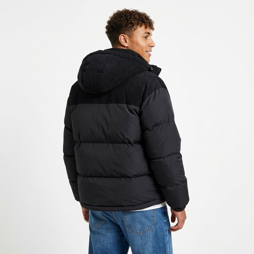 Men's hooded padded jacket