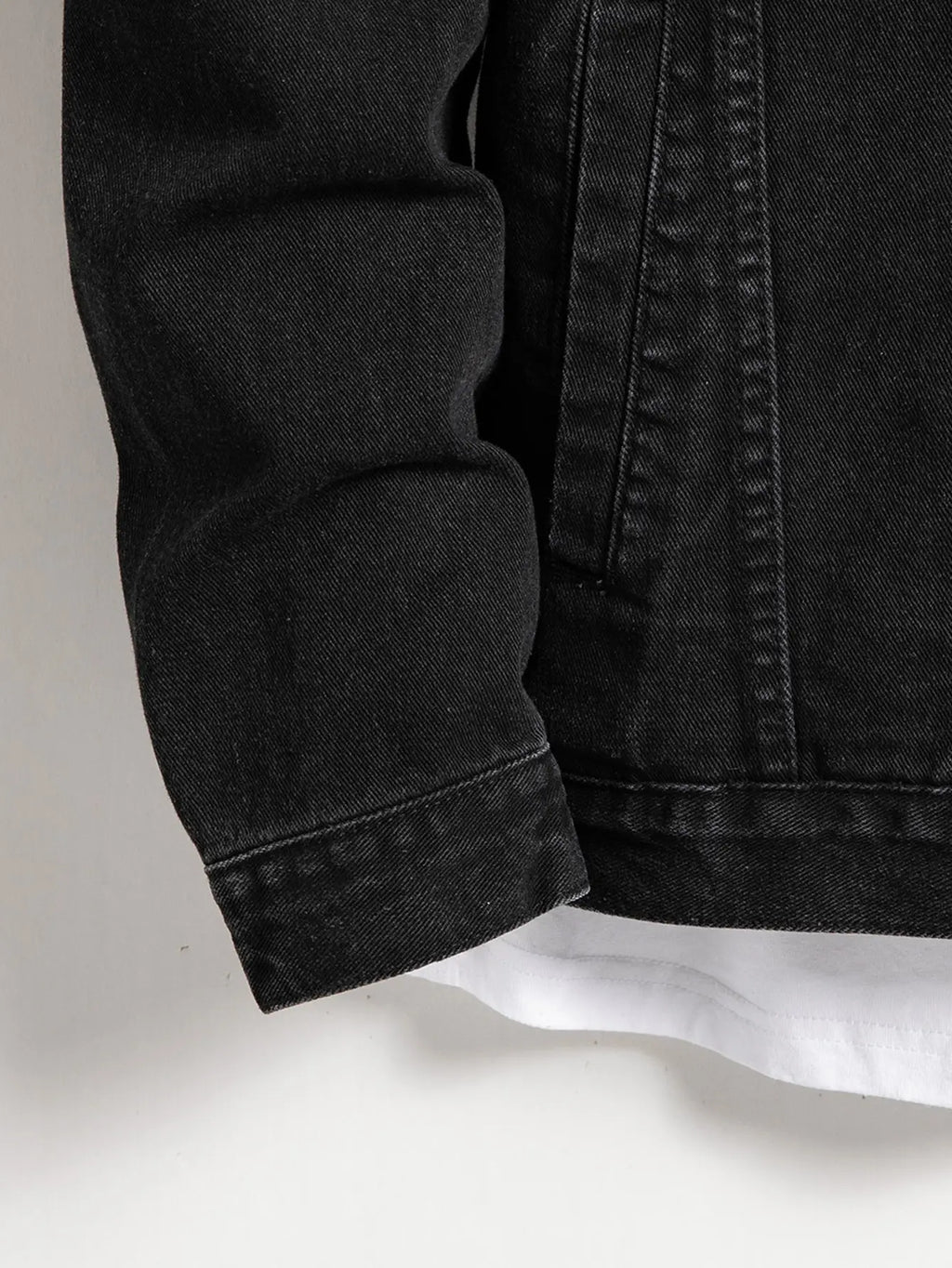 Chaqueta Vaquera "Denim City" – Mezclilla Negra Hombre