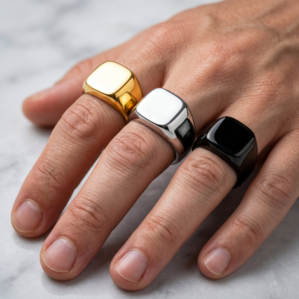 Anillo Sello Heritage: Minimalismo Atemporal.