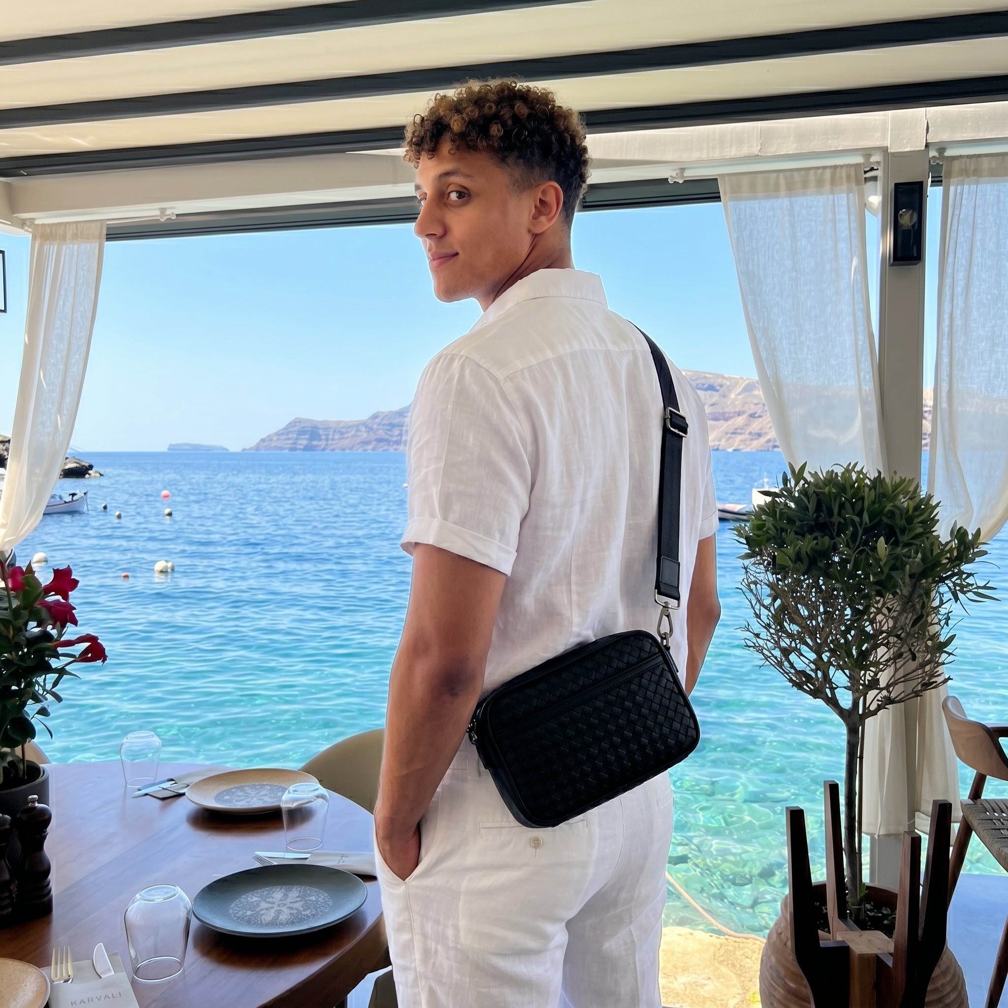 Bolso Urbano Elite Hombre – Compacto, Moderno y Versátil