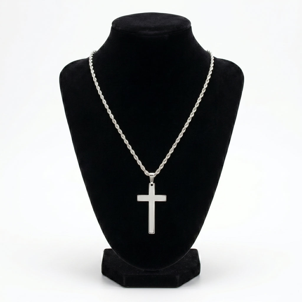 Collar Titanium Cross: Estructura en Acero Premium