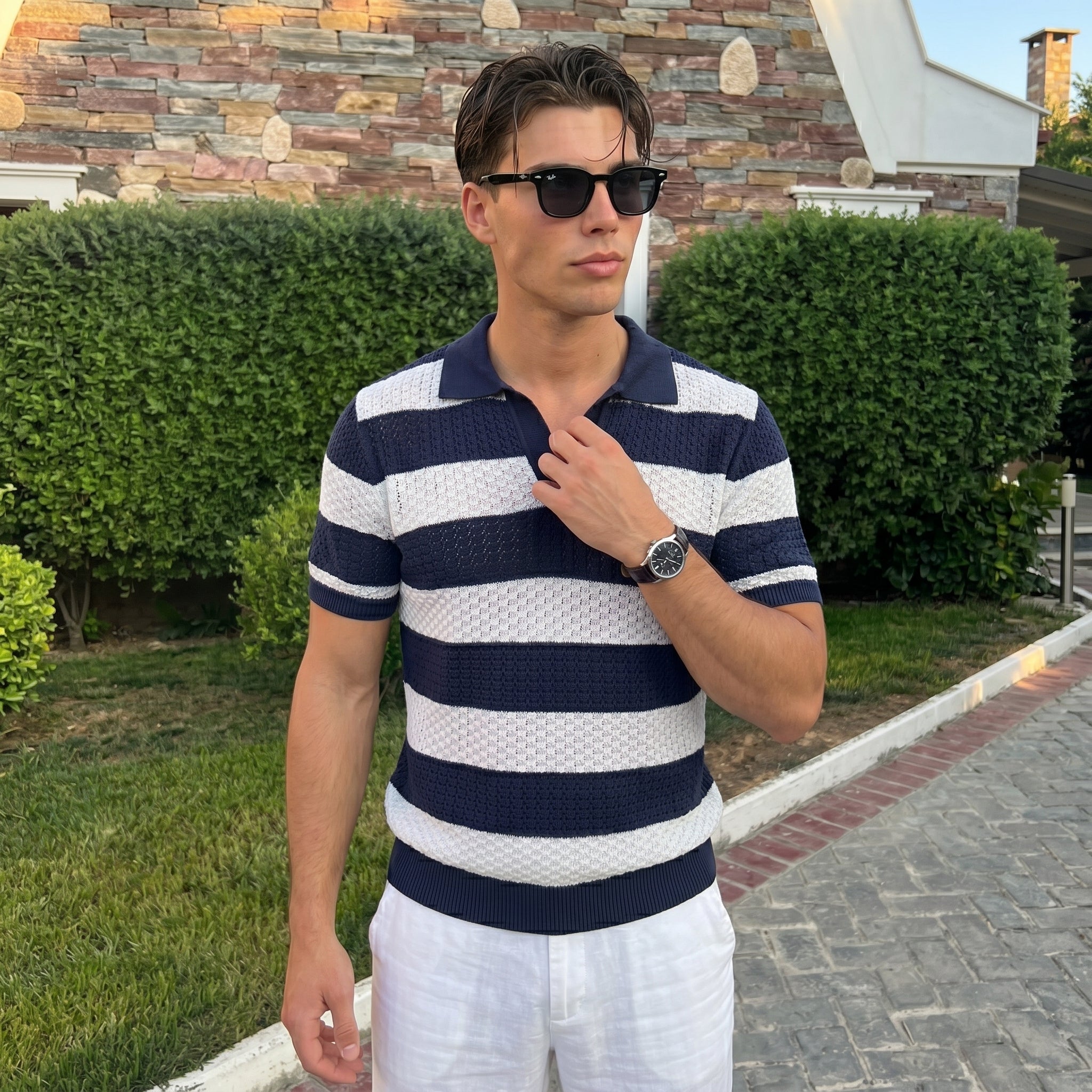 Polo Saint-Tropez Rayado – Punto Premium Atemporal