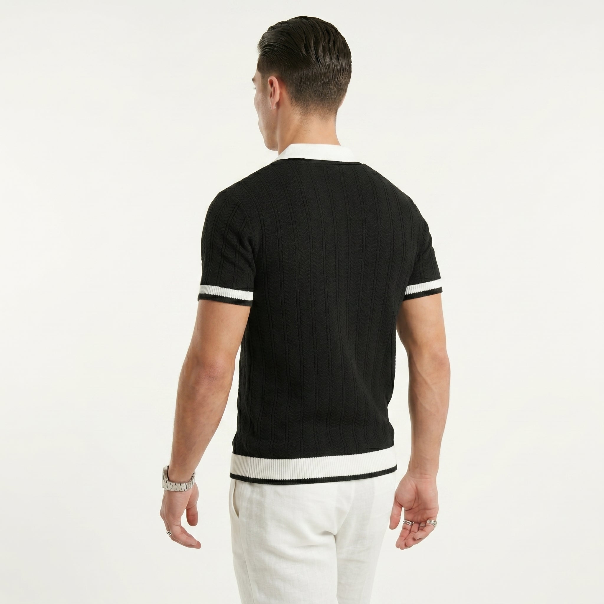 Polo Minimalista – Elegancia que habla sola