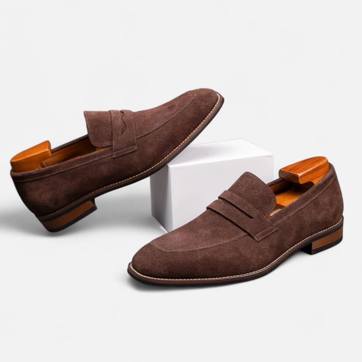 Urban Loafer Loafers – Classic Distinction in Nubuck Finish